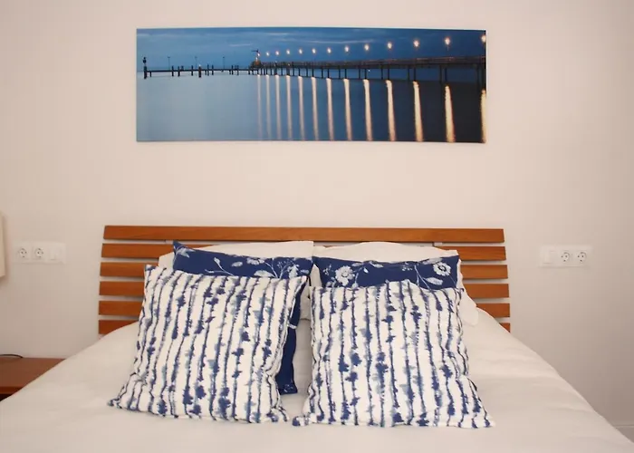 Elegancia By Sevillaluxurysuites