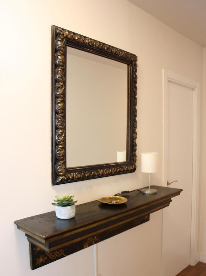 Appartement Elegancia By Sevillaluxurysuites *